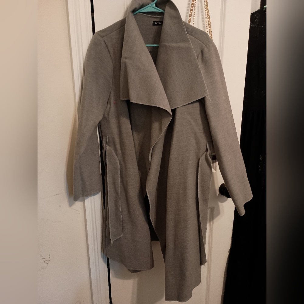 Elegant Gray Women's Coat